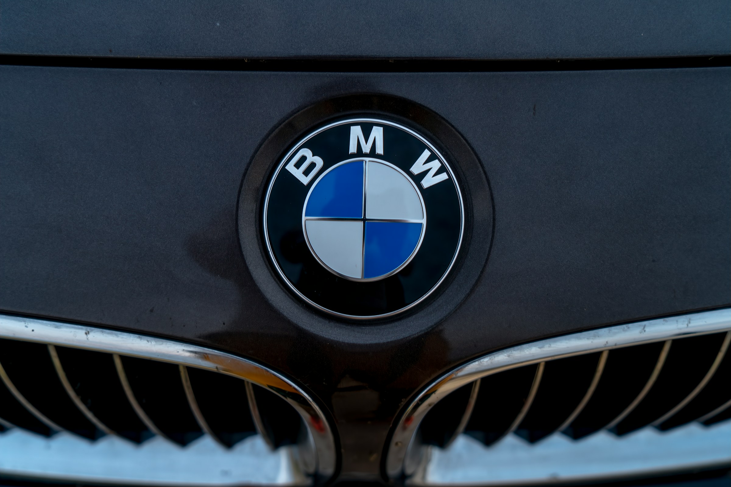 Vos pièces détachées pour BMW Z8, sur Autochoc…
